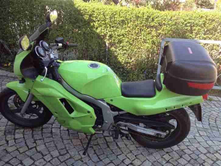 Suzuki GS500E