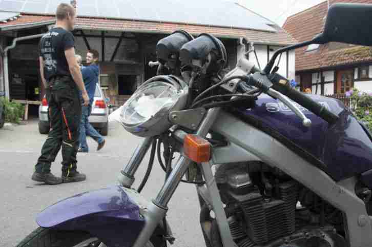 Suzuki GS500E Unfall