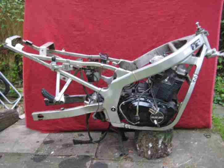 GS500e Motorrad Rahmen Motor GM51B