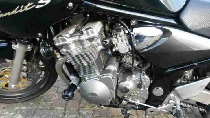 Suzuki GSF 600 Bandit S * Top gepflegt wenige km mit extras*