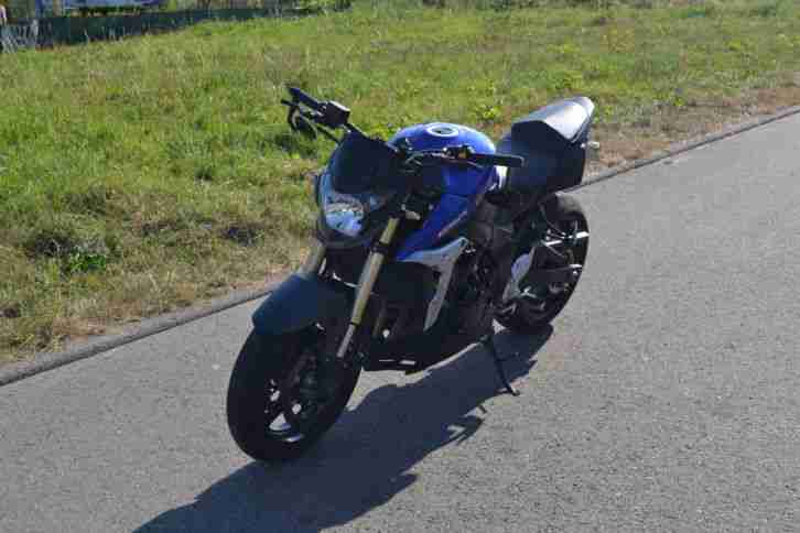 Suzuki GSR 750 mit ABS 3500km