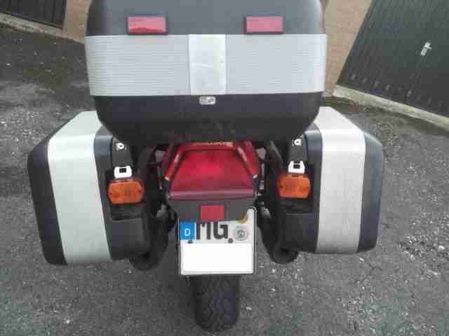 Suzuki GSX 1100F 10/15 Tüv Blau-Rot