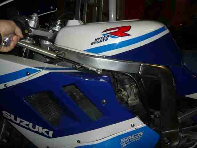 Suzuki GSX 1100R BJ 90