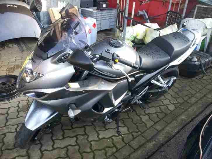 GSX 1250 FA, Tourer , 72 KW, 03 2011,