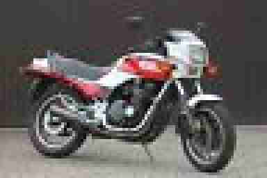 Suzuki GSX 550 ES Baujahr 1987, original nur 17 tkm, seit 2003 abgemeldet