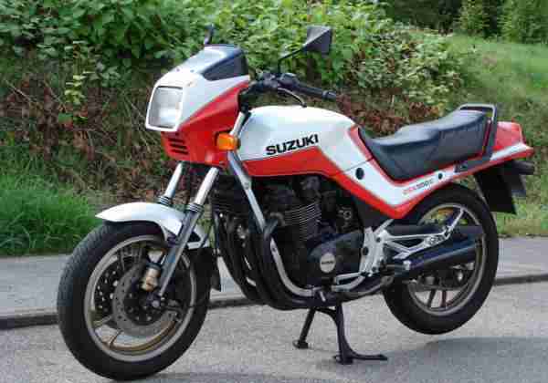 Suzuki GSX 550E