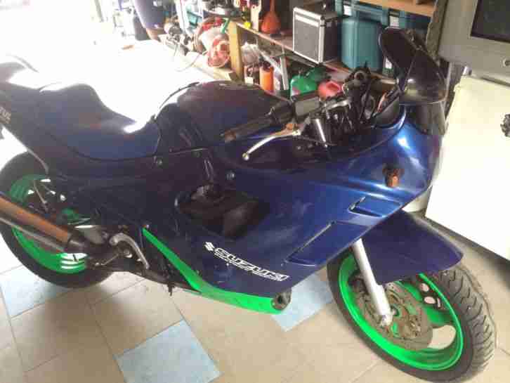 Suzuki GSX 600 F