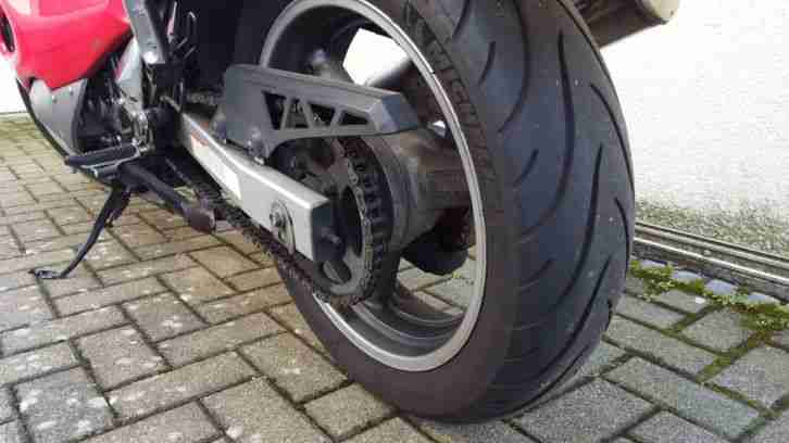 Suzuki GSX 600 F | Baujahr 1998 | 38.500 km | rot