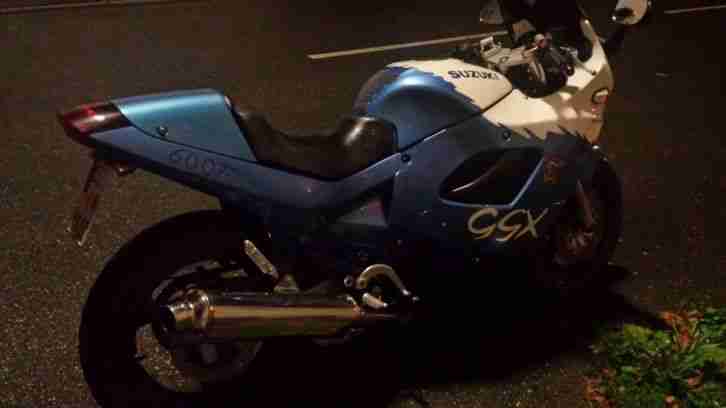 Suzuki GSX 600 F GN72B119901
