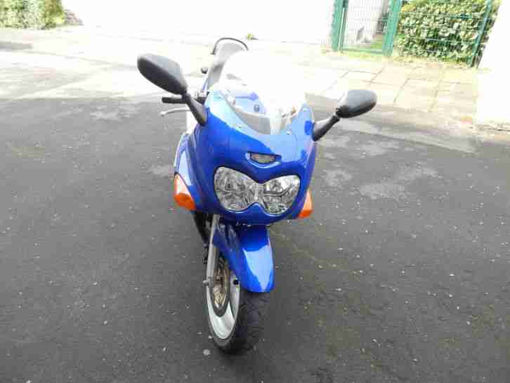 Suzuki GSX 600