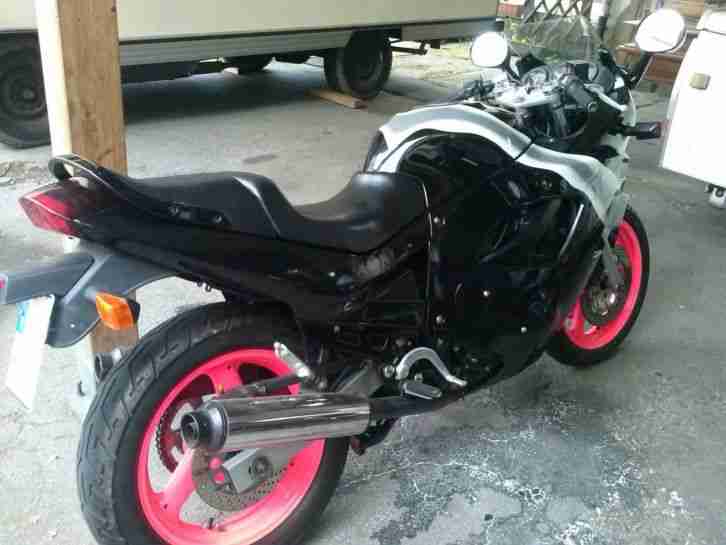 Suzuki GSX 600 mit 20.000 Kilometer gelaufen
