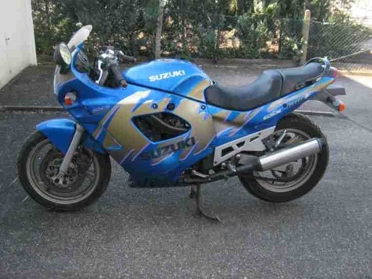 Suzuki GSX 600F , Scheunenfund , komplett mit Papieren