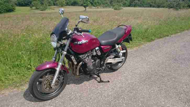 Suzuki GSX 750 AE; EZ 04/1999, TÜV neu, 5.Hand, ca.38Tkm, Top Zustand, Extras
