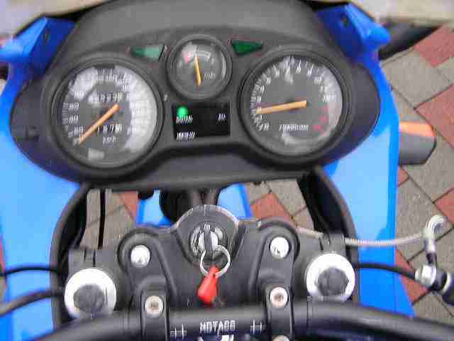 Suzuki GSX 750 F