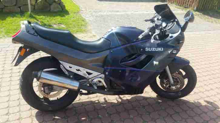 Suzuki GSX 750 F