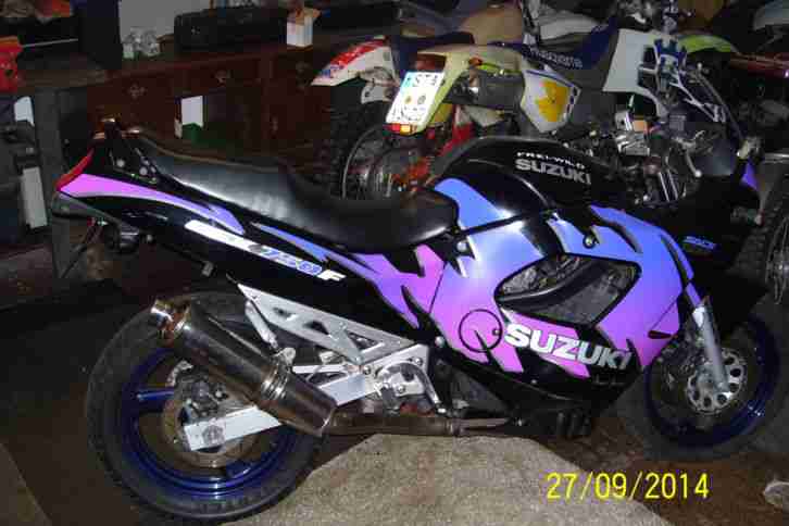 Suzuki GSX 750 F Tourensportler 1993, Top !!