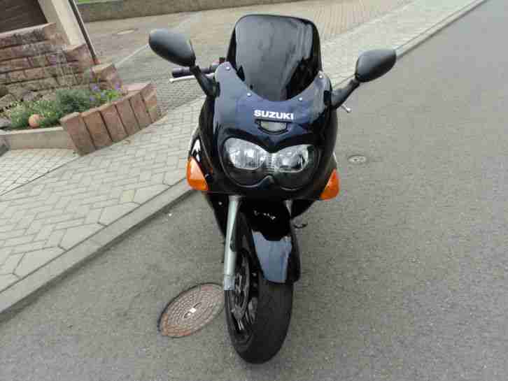 Suzuki GSX 750F Top Zustand