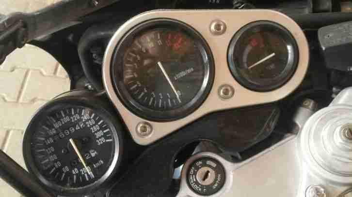 Suzuki GSX R 1100 / 67000 km