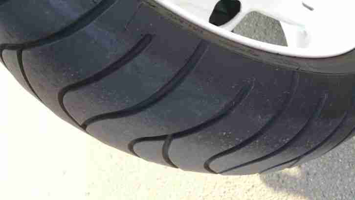 Suzuki GSX-R 600 K1 Supersportler 1 Hand! Verschleißteile sehr gut, Unfallfrei