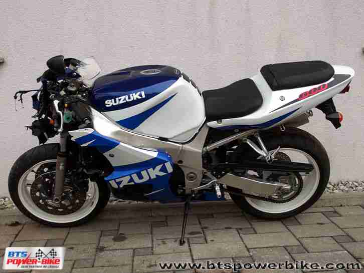 Suzuki GSX-R 600 K1 Unfall Bastler Unfallmotorrad 750 1000 K3 K2 K5 K7 K9 L2 L6