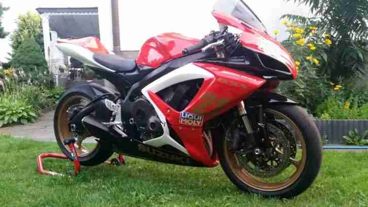 Suzuki GSX-R 600 K7 Ready to Race