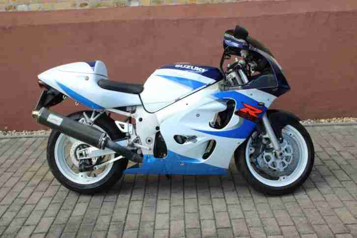 GSX R 600 Top