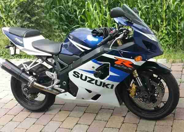 Suzuki GSX-R 750 K4