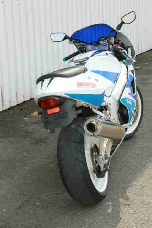 Suzuki GSX-R 750 SRAD EZ: 2001 Sportler / Supersportler