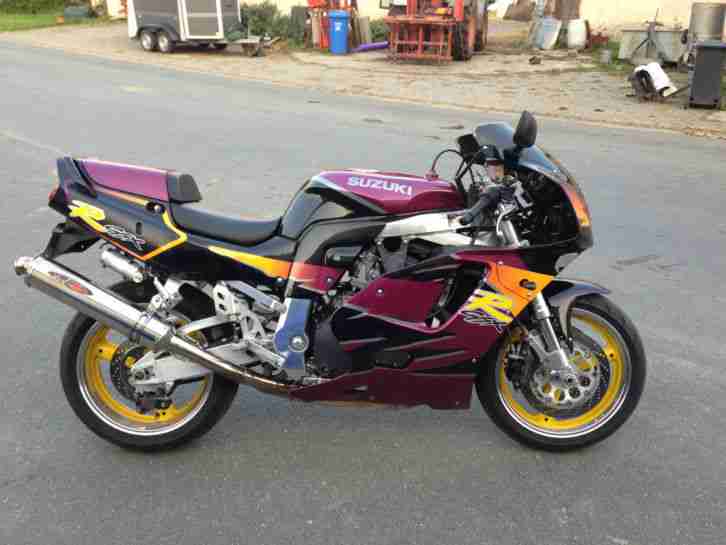 Suzuki GSX-R 750 W