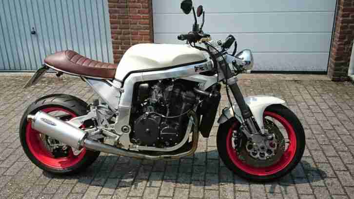 Suzuki GSX R 750 W Scrambler Cafe Racer