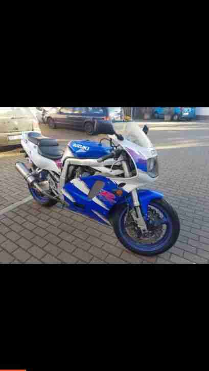 Suzuki GSX R 750 W