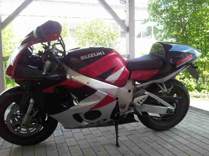 Suzuki GSX-R 750 gsxr SRAD TÜV NEU