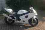 GSX R 750 in Weiss !! wenige KM ! TOPP