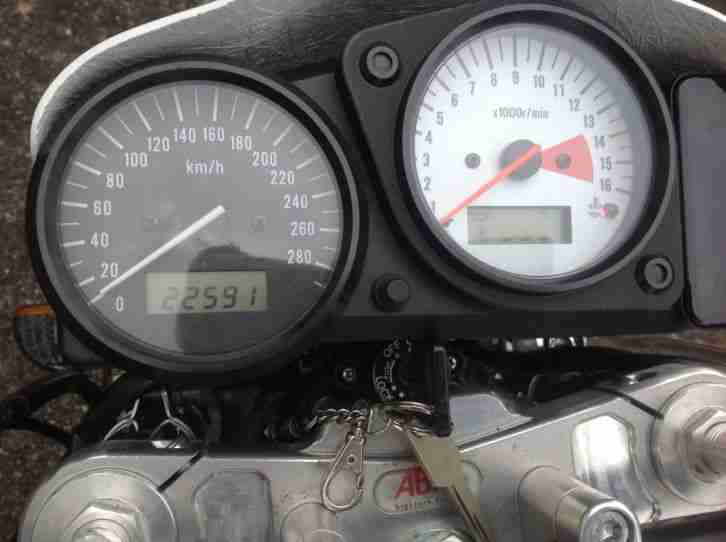 Suzuki GSX-R Top Superbike mit neu Tüv 22591km