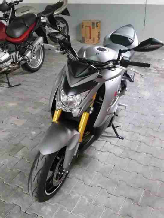 Suzuki GSX-S1000