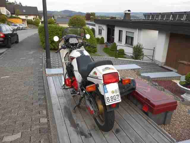 Suzuki GSX750 ES/EF , Kilometerstand 78800km , TÜV bis 04.2015