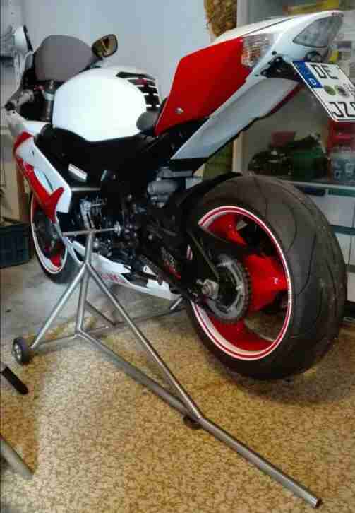 Suzuki GSXR 1000 K5