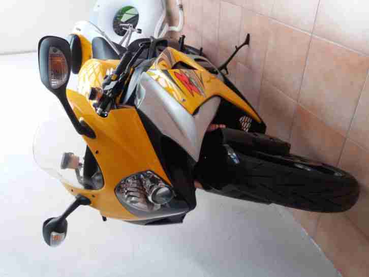 GSXR 1000 K7 mit Akrapovic 2100Km