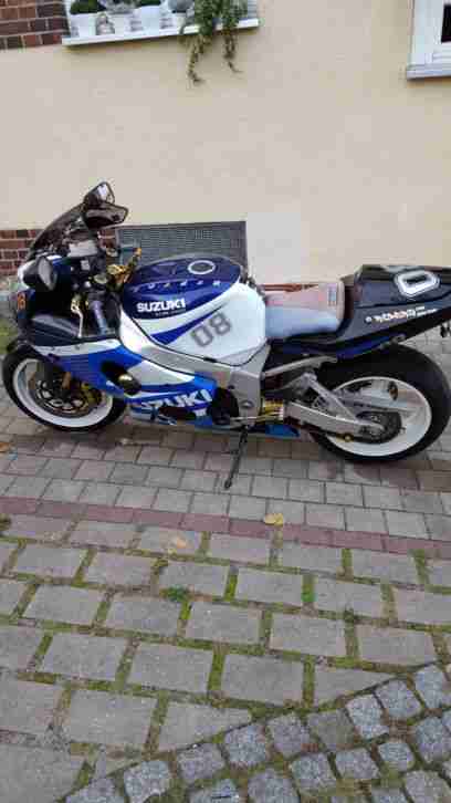 Suzuki GSXR 1000K1 Motorrad