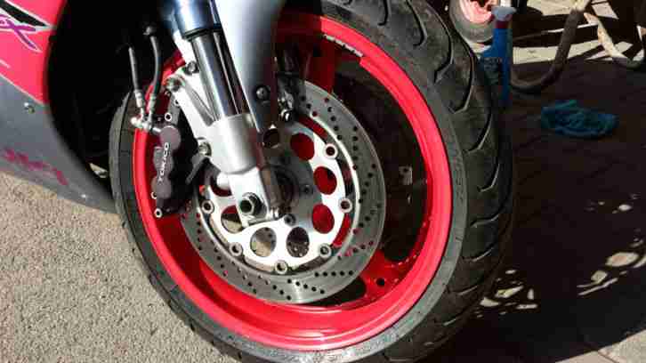 Suzuki GSXR 750 TOP