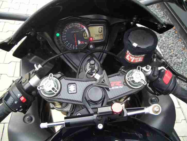 Suzuki GSXR1000 GSXR 1000 Yoshimura Carbon viel Zubehör Extras