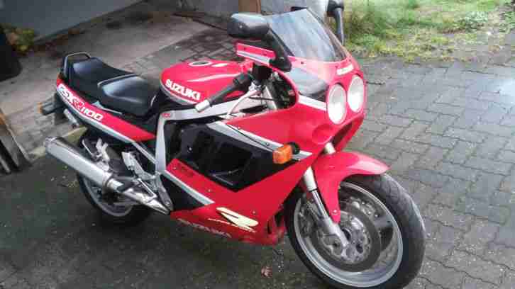 Suzuki GSXR1100