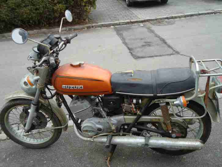 Suzuki GT 250