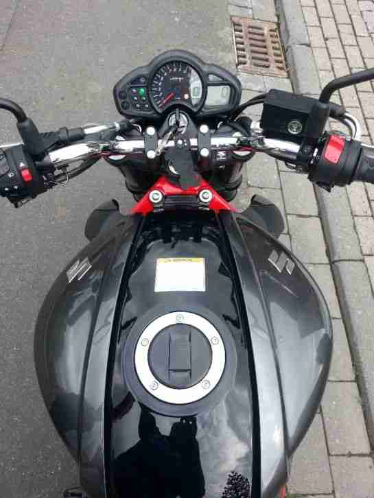 Suzuki Gladius 650