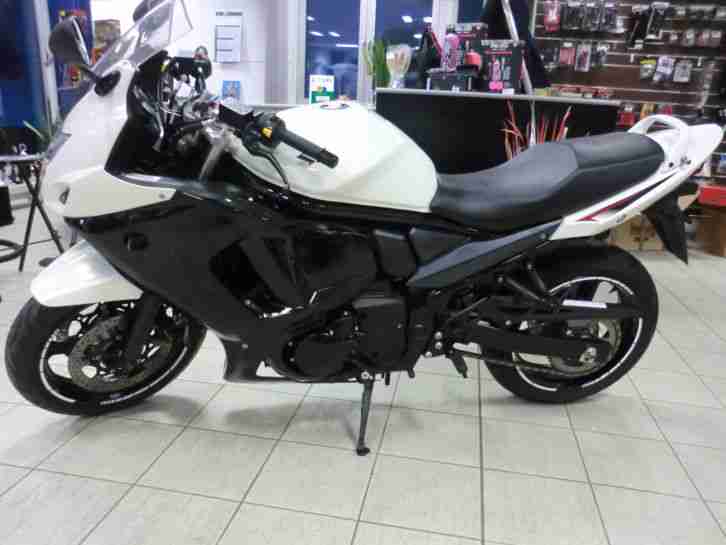 Suzuki Gsx650F ABS tourer naked 48 ps 35 kw no Superbike sv gsxr Racing Leo vinc