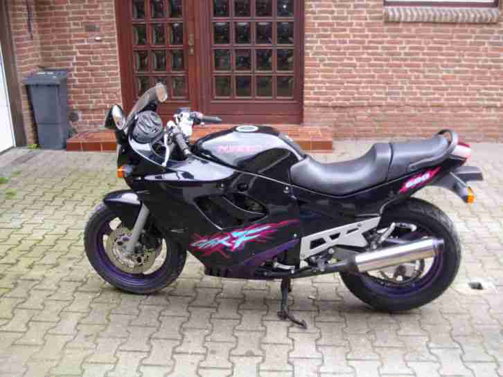 Suzuki Gsxf 600 GN 72 B