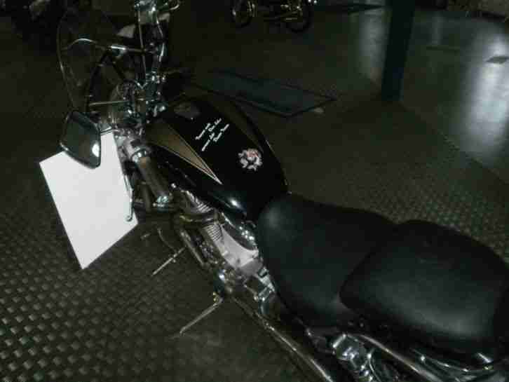 Suzuki Intruder 1400 Wiederaufbau Chopper top