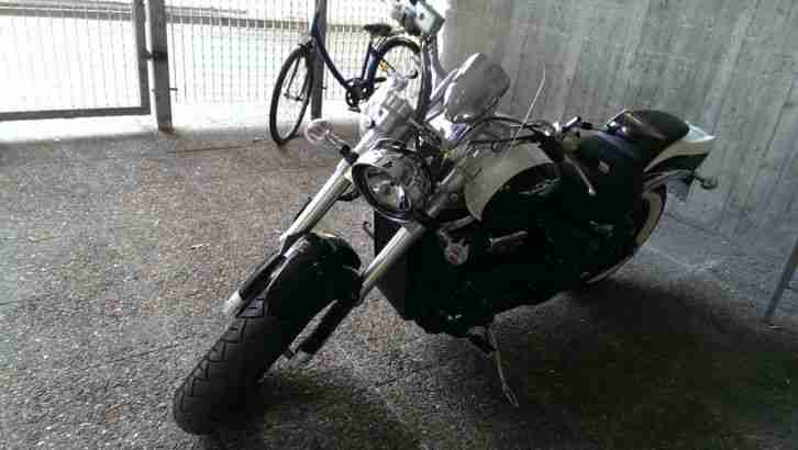 Suzuki Intruder M800
