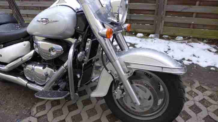 Suzuki Intruder VL 1500 (wie neu)