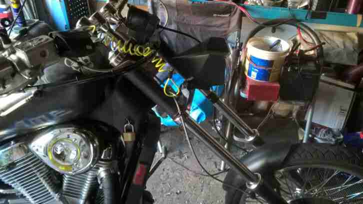Suzuki Intruder VS 800,AME-Gabel, Fußkupplung Handschaltung, 170er...